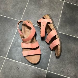 Vionic Colleen Sandal